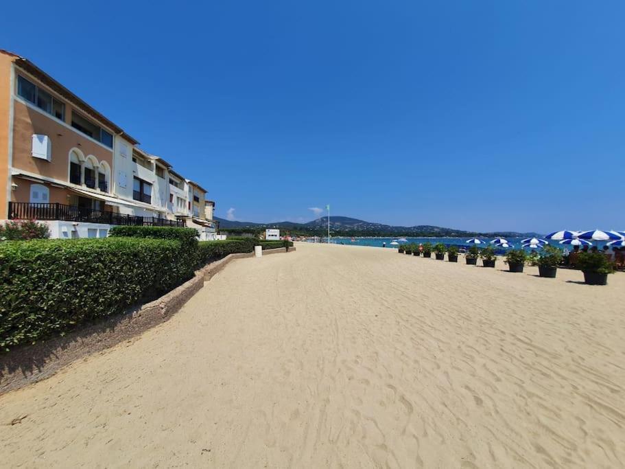 Appartement 30 M De La Plage Grimaud Exteriör bild