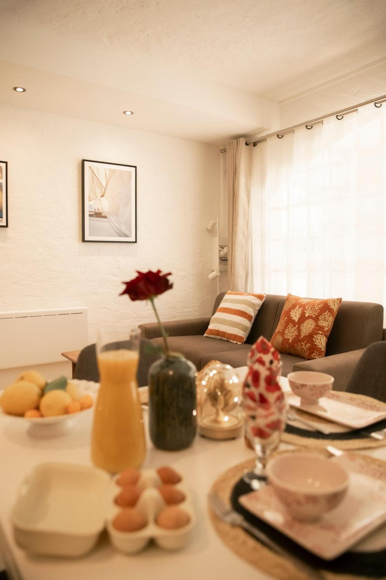 Appartement 30 M De La Plage Grimaud Exteriör bild